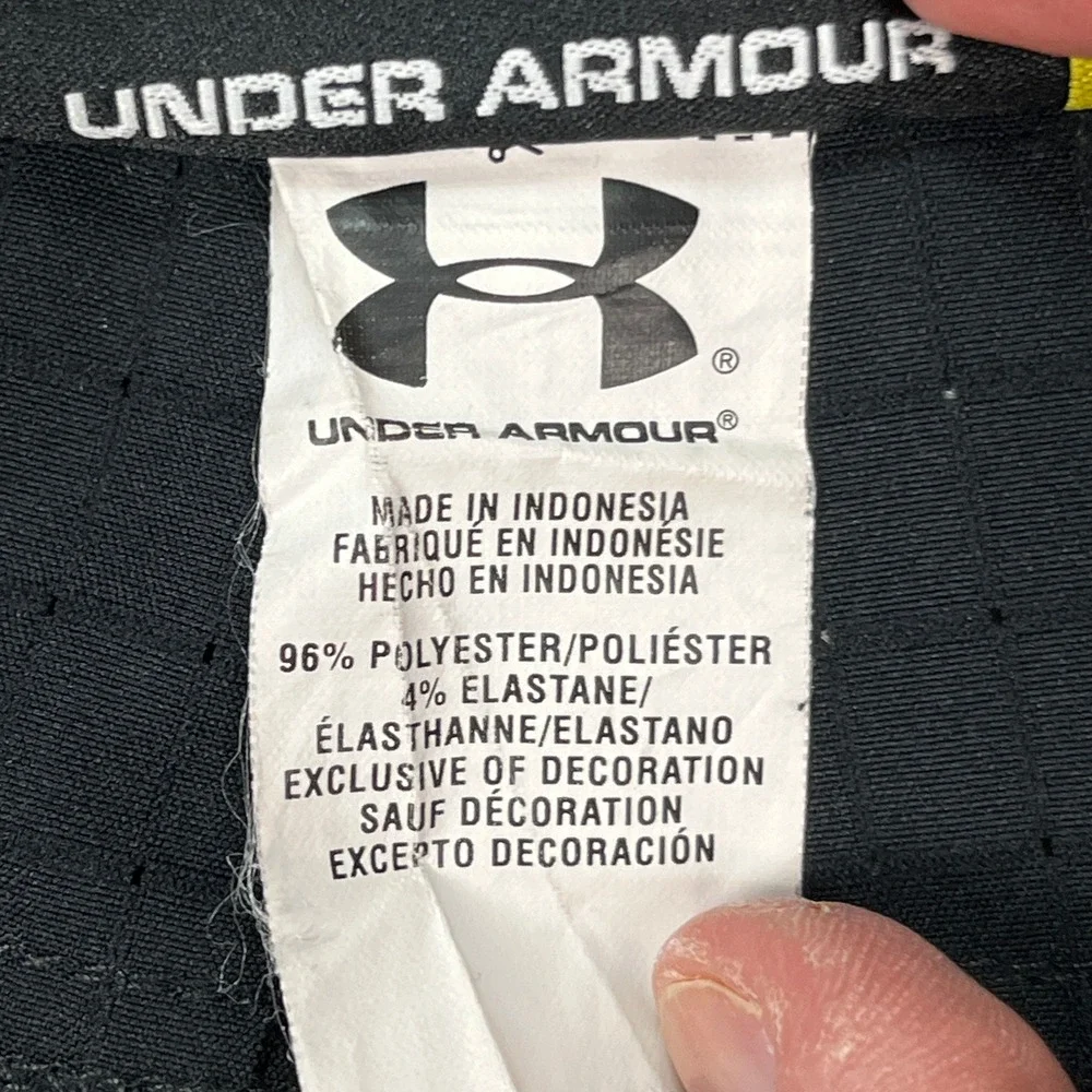 Under Armour Shorts Mens 36 Black Stretch Waistband‎ Reflective Vented Athletic